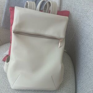 Matt & Natt Vegan Leather Bag (never used)
